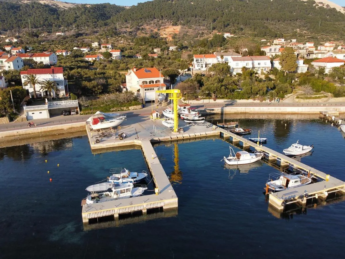 Apartments And Boat Rental Petra Spanjol - Crane And Moorings Banjol 0*,  Croatia