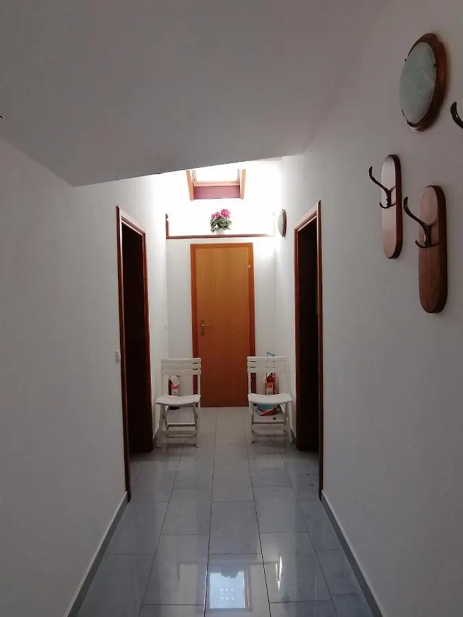 Apartments And Boat Rental Petra Spanjol - Crane And Moorings Banjol Croatia