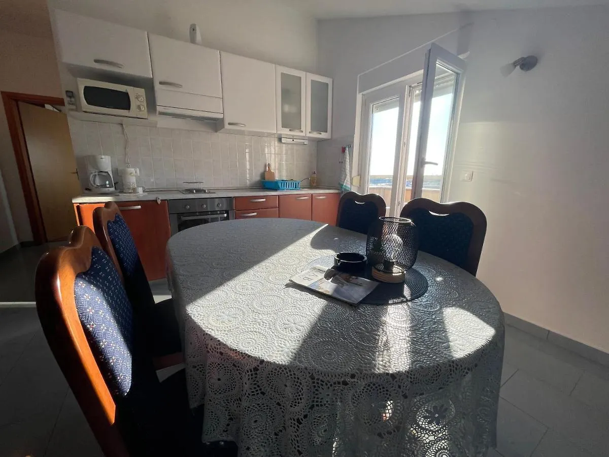 Apartments And Boat Rental Petra Spanjol - Crane And Moorings Banjol 0*,  Croatia