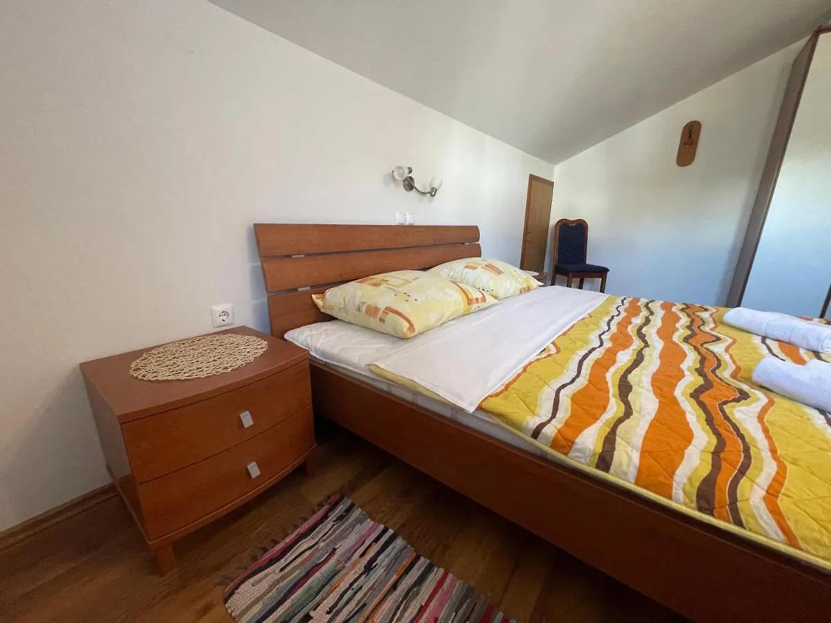 Apartments And Boat Rental Petra Spanjol - Crane And Moorings Banjol 0*,  Croatia