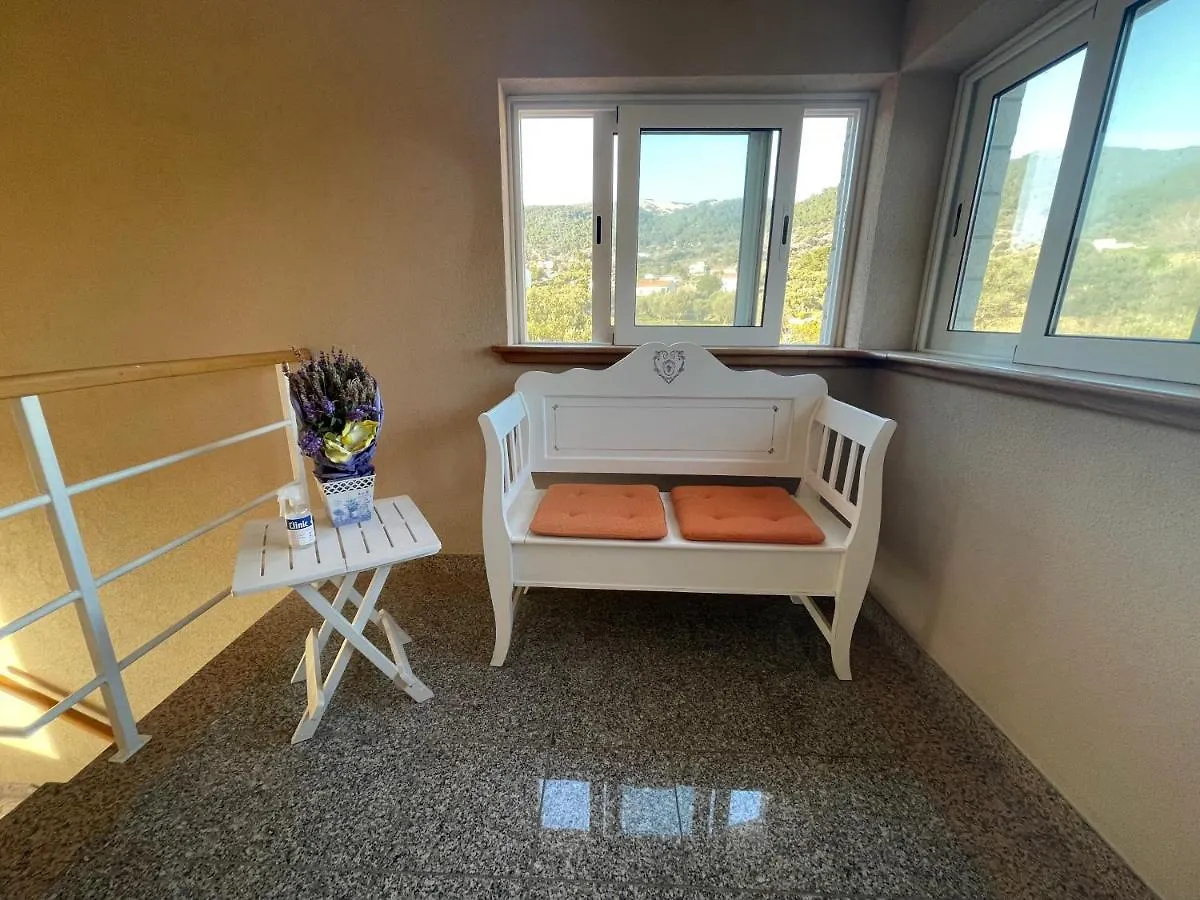 Apartments And Boat Rental Petra Spanjol - Crane And Moorings Banjol
